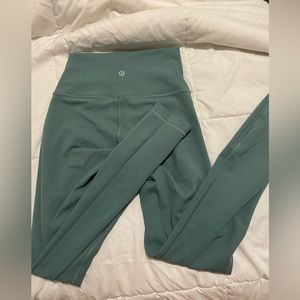 Lululemon wunder train leggings